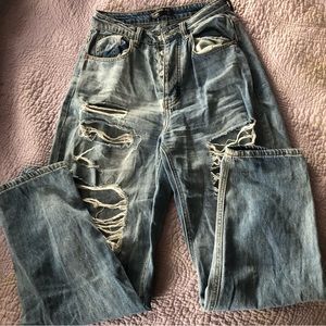 PLT shredded mom jeans